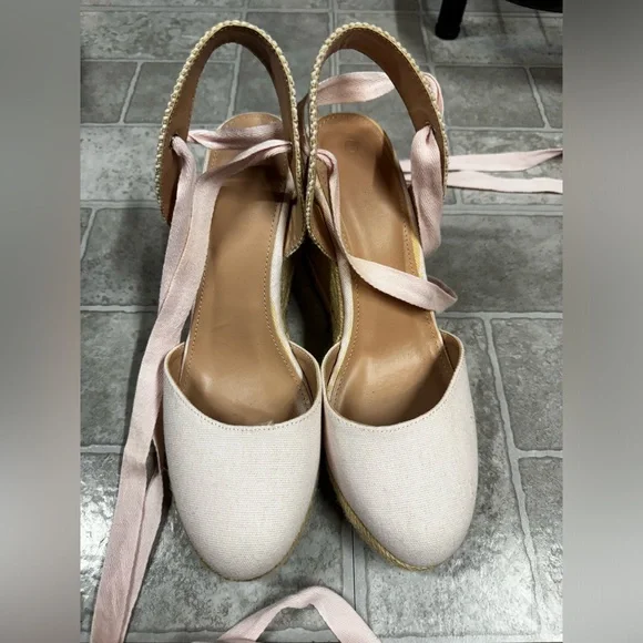 Pink Ribbon Heels - Picture 5 of 6